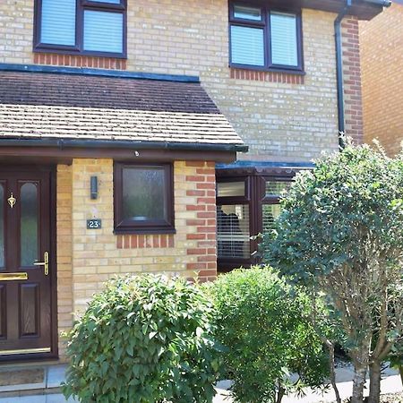 Beautiful 3 Bed Home In The Heart Of New Forest Hordle Exterior photo