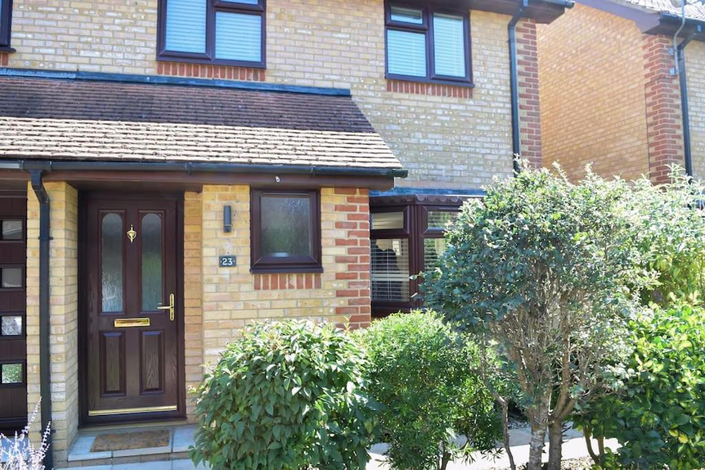 Beautiful 3 Bed Home In The Heart Of New Forest Hordle Exterior photo